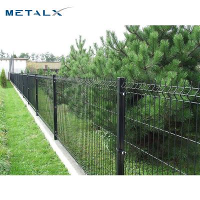 China Hot Sale 50x200mm Eco Friendly 3d Triangle Easily Assembled Fence Panel For Farm for sale