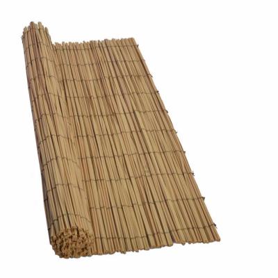 China Easily Assembled Recreational Reed Shaped and Natural Synthetic Fence Product Looking for Indoor and Outdoor Use for sale