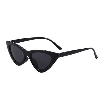 China Fashion sunglasses wholesale high quality custom made sunglasses 2019 size smart sunglasses shades for sale