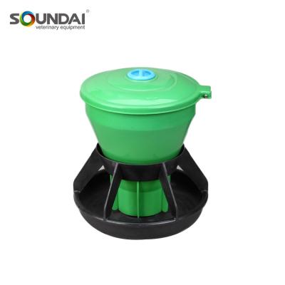 China Hot Selling Large Cattle Livestock Feeders Poultry Automatic Water Drinker Feeder For Chicken for sale