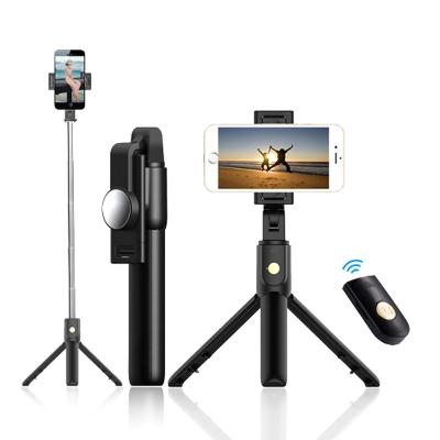 China Taking pictures & videos & K05 Selfie Vlogs Stick With Phone Remote Control High-end Photo Universal Mobile Camera Foldable Detachable Gopro Tripod for sale