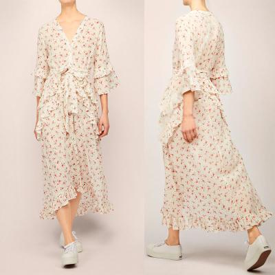 China Spätester Flounce-Entwurfs-böhmisches Sommer-Rosen-Frauen-Kleid mit Bogen zu verkaufen