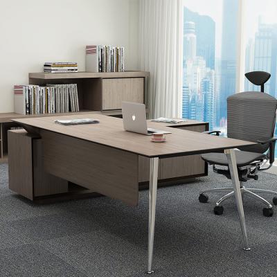 China Hot Selling Regular Fit Modern Office Furniture Modern L Shaped Wooden Table With Side Cabinet for sale