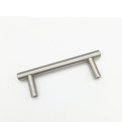 中国 Cabinet Furniture Kitchen Cabinet Handle Contemporary Design Style Stainless Steel Handle 販売のため