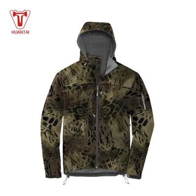 China Hunting OEM Jacket Hunting Camouflage Outdoor Waterproof Clothing for sale