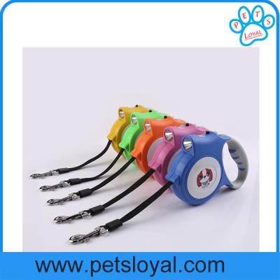 China Factory Wholesale Pet Accessories LED Retractable Pet Lead Dog Leash for sale