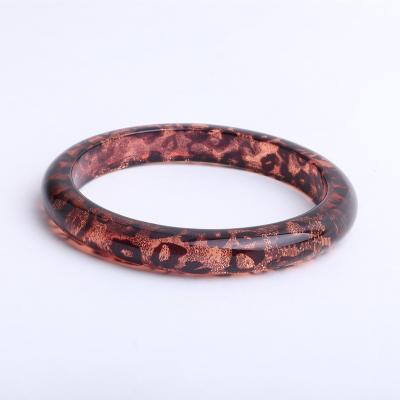 China Amber Color Circular Bangles Vintage Style Popular Amber Color Tortoiseshell Leopard Print Chunky Acrylic Resin Bracelets & Bangles for Women Jewelry for sale