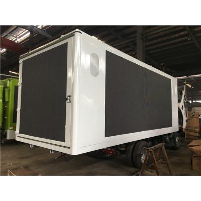 China Outdoor Hot Selling 16 Feet 3 Sides P6 Outdoor Full Color LED Billboard Box For Led Display Truck for sale