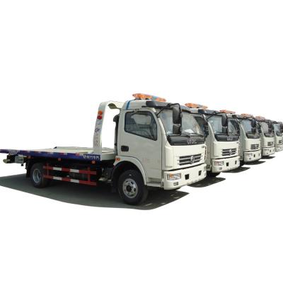 China Dongfeng DFAC 4x2 4 Tons Light Duty Cheap Wrecker Tow Truck For Sale In Nigeria 5600*2350 mm for sale