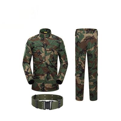 China Breathable Military Tactical Mens Combat Suit Hunting Uniform Shirt And Pants With Belt Woodland Camouflage for sale