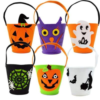 China Home Festival Decoration Custom Cute Halloween OEM Felt Pumpkin Gift Bucket Candy Basket for sale