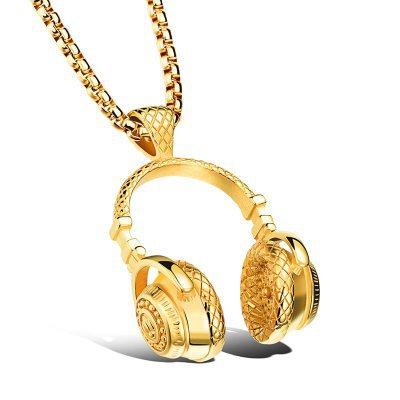 China Hiphop 2021 European and American earphone hip-hop rock music jewelry couples pendant titanium steel necklace for sale