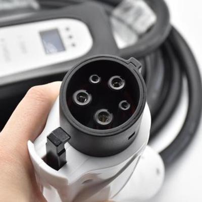 中国 5pin 250V 32Aの電気自動車充満ケーブルEVのタイプ2の銅ポリ塩化ビニール材料 販売のため