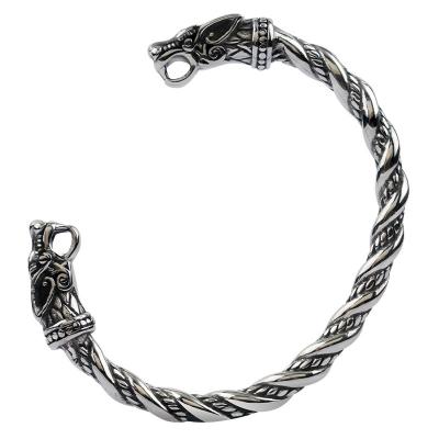 China 2020 CLASSIC Trade Assurance Vintage Viking Thor's Hammer Necklace Stainless Steel Norse Wolf Head Religious Men's Pending Accessories for sale