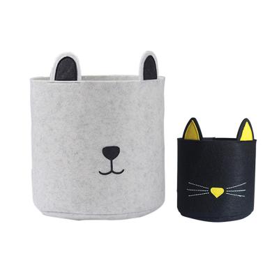 China Amazon Viable Cartoon Cat Storage Baskets Felt Craft Storage Kids Room Decorative Laundry Baskets for sale