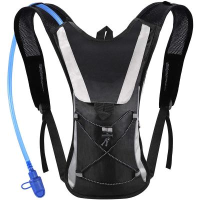 China Outdoor Sport Travel Hiking Camping Hydration Pack With 2L Hydration Bladder Insulation Water Backpack Lightweight Backpack Cycling/Hiking Climbing Pouch for sale