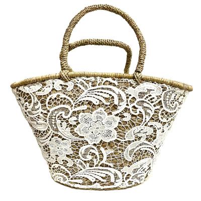 China Other Hand Made Straw Beach Bag With Lace Cover Woman Gift Bag Wedding Handbag for sale