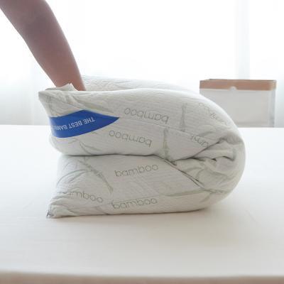 China Anti-Apnea Wholesale Slow Rebound Bamboo Fiber Sponge Memory Foam Pillow Broken Cube for sale