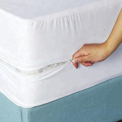 China Coir Mattress Topper Foldable Microfiber Massage Mattress Topper for sale