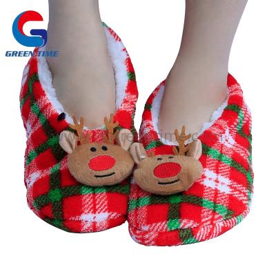 China Lovely Anti-Smell Christmas House Slippers With Cute 3d Reindeer, Soft And Warm On Sale for sale