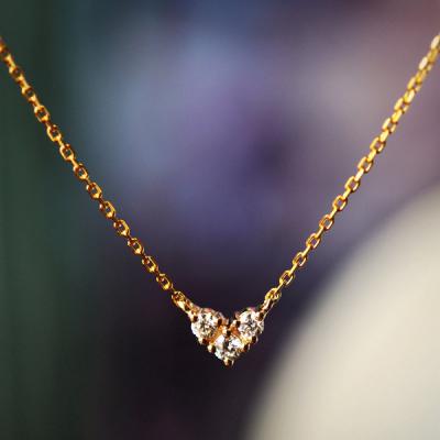 China Vintage Gold Little Love 3d Gold Tough Clavicle 18k Gold Necklace Mini Heart Dangle Women Necklace for sale