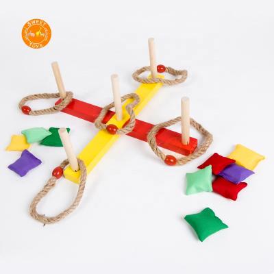 China High Quality Outdoor Premium Easy Ring Toss Game Innovative Rope Ring Toss For All Age Wooden Happiness for sale