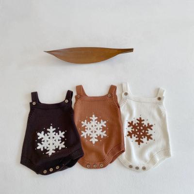 China Popular ins2021 spring and autumn men's and women's baby and flower strap infant jumpsuit knitted jumpsuit triangle triangle rompers for sale