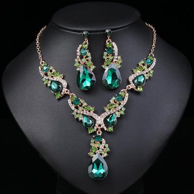 China 2023 New CLASSIQUE Luxury Pear Bridal Jewelry Set For Women Birthday Gift Jewelry Wholesale for sale