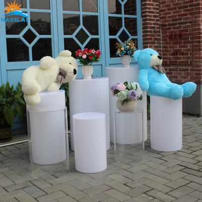 China NAXILAI Wedding Flower Stand Durable Acrylic Flower Stand For Wedding Decoration Crystal Flower Stand Wedding Beautiful Pedestal for sale