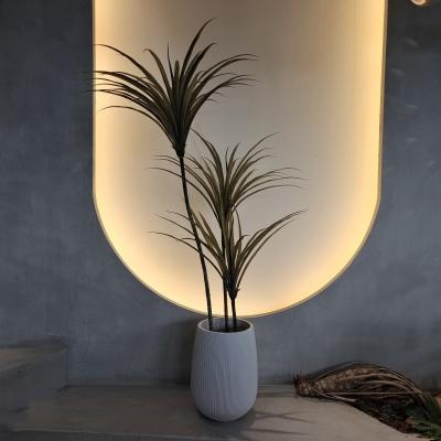 China Artificial Yucca Tree Faux Plant Insect Resistant Waterproof 160CM for sale