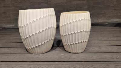 China Unique Design Fiberclay Planter with Smooth Surface and Drainage Holes for sale