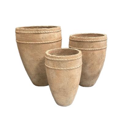 China Premium Fiber Cement Custom Flower Pots with Rustic Textured Hand Carved Finish zu verkaufen