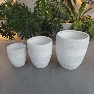 China Plantas de fibra de arcilla para jardines de diseño duradero y moderno en venta