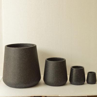 China Enhance Your Garden with Elegant Fiber Clay Planters Get Yours Now for sale