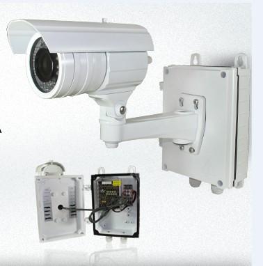 中国 作り付けの高性能スイッチおよびアダプターが付いている CCTV のカメラのパワー供給箱 販売のため