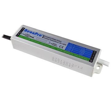 Chine 20W 12V imperméabilisent l'alimentation d'énergie menée par conducteur menée par tension constante pour le module mené avec SAA à vendre