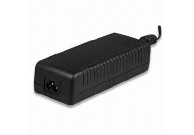 China baja interferencia Universal AC / DC adaptador de corriente en venta