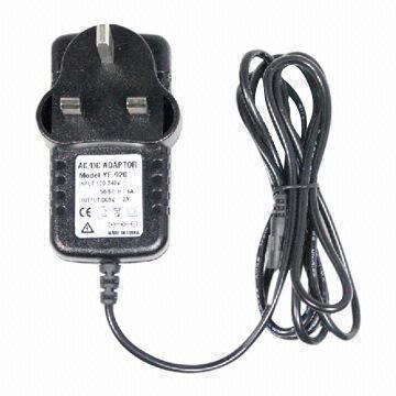 China 100 a los adaptadores de la fuente de alimentación de 240V AC/9V DC/2000mA/2.0A, cargadores BRITÁNICOS del reemplazo 9V en venta