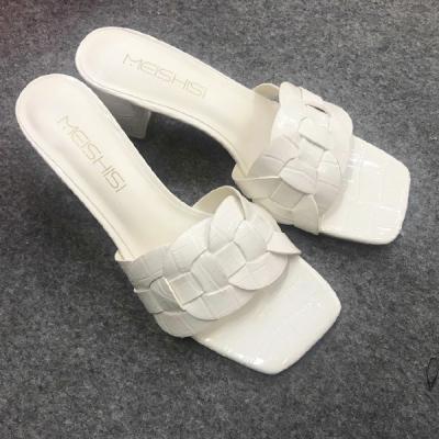 China CUSHIONING Goxeou New Design Plus Size Summer Open Toe Slippers Square Toe Crocodile Printing Women Sandals Slide 6cm High Heel Casual Mules for sale