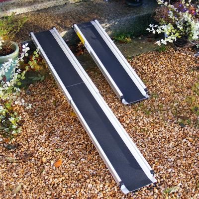 China 7foot Wheelchair Aluminum Telescopic Ramp 213x21 for sale