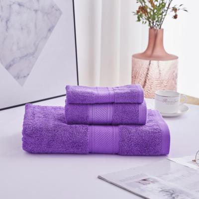 China Large portable cheap 100%cotton bath towel wholesale safe for children for sale