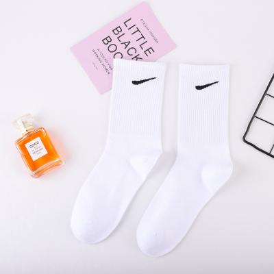 China Fashion Colorful Korean QUICK DRY Sport Bangs Logo Women Socks Tag Manufacturers Custom Made for sale