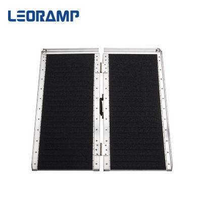 China Outdoor Height 2FT Custom Aluminum Bus Wheelchair Ramp for sale