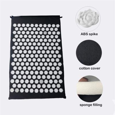 China Organic Hemp Spike Yoga Acupressure Mat Custom Logo Lotus Spike Foot Acupuncture Massage Therapy Mat Premium Home Use for sale