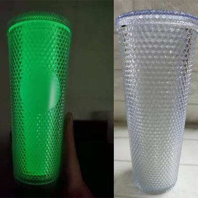 China Sustainable Hot Selling Multi Color Wall 24oz 710ml Double Plastic Glow In The Dark Studded Tumbler With Lid And Straw for sale