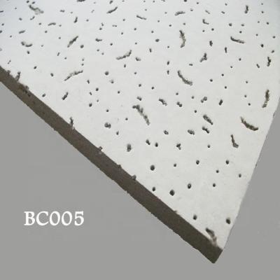 China Industry Eco - Friendly False Ceiling Acoustic Mineral Particle Board for sale