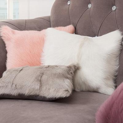 China Bedding 2017 hot sale goat fur pillows for sale