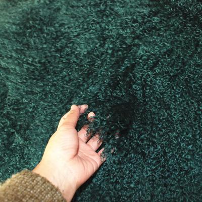 China Auto Mongolian Fur Rug Thick Shaggy Lambskin Upholstery Prayer Blanket for sale