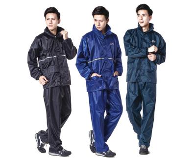 China Polyester Rain Suit Men's Raincoat With Pants And Pockets QA-1502 for sale