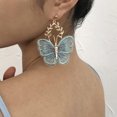 China Antique Stocked Beauty Embroidery Butterfly Stud Earrings Jewelry Combine Lace Earrings For Women Party Outfit for sale